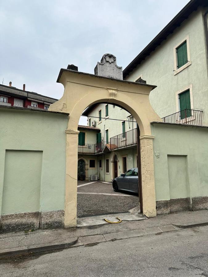 Dreaming Borgo Roma Apartment Verona Ngoại thất bức ảnh